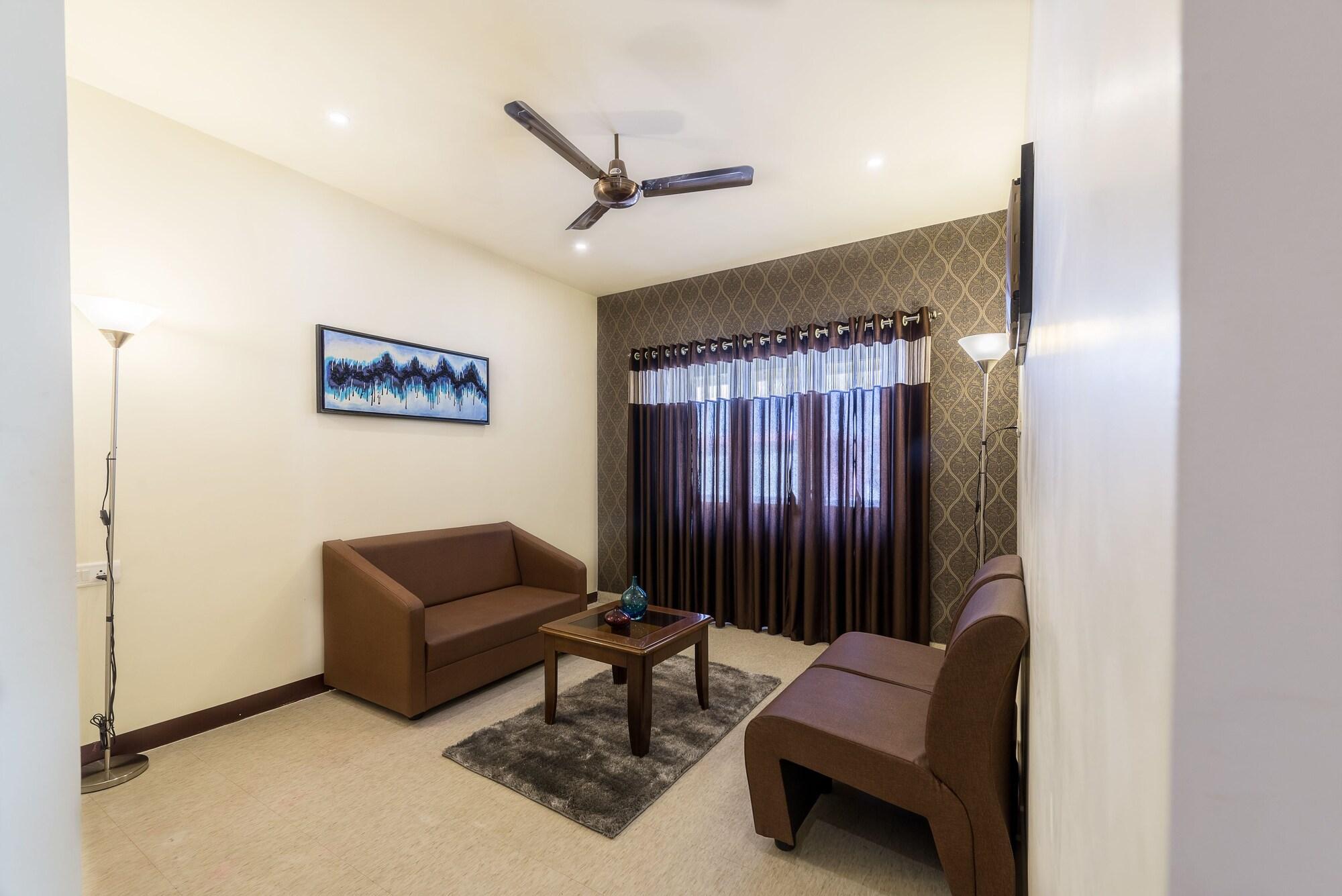 Treebo Nestlay Casa Hotel Chennai Exterior foto